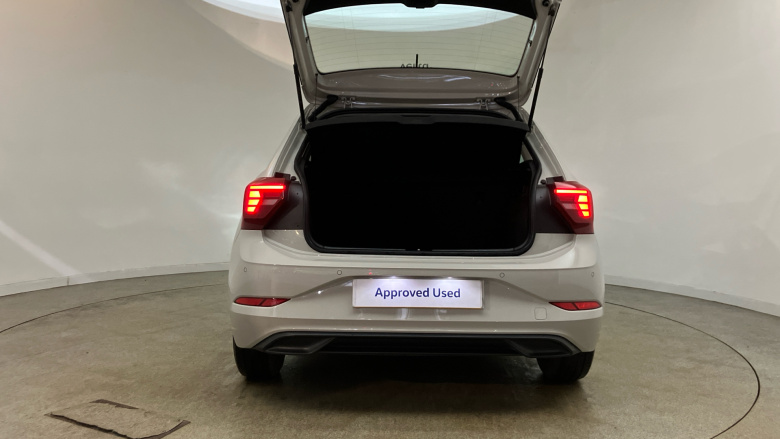 Volkswagen Polo 1.0 TSI Life 5dr Petrol Hatchback